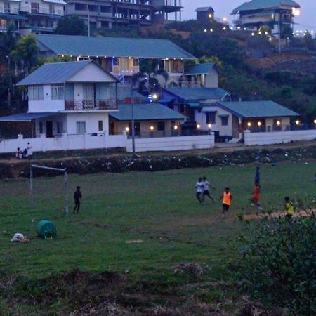 Vagamon Lake Palace Ostello Esterno foto