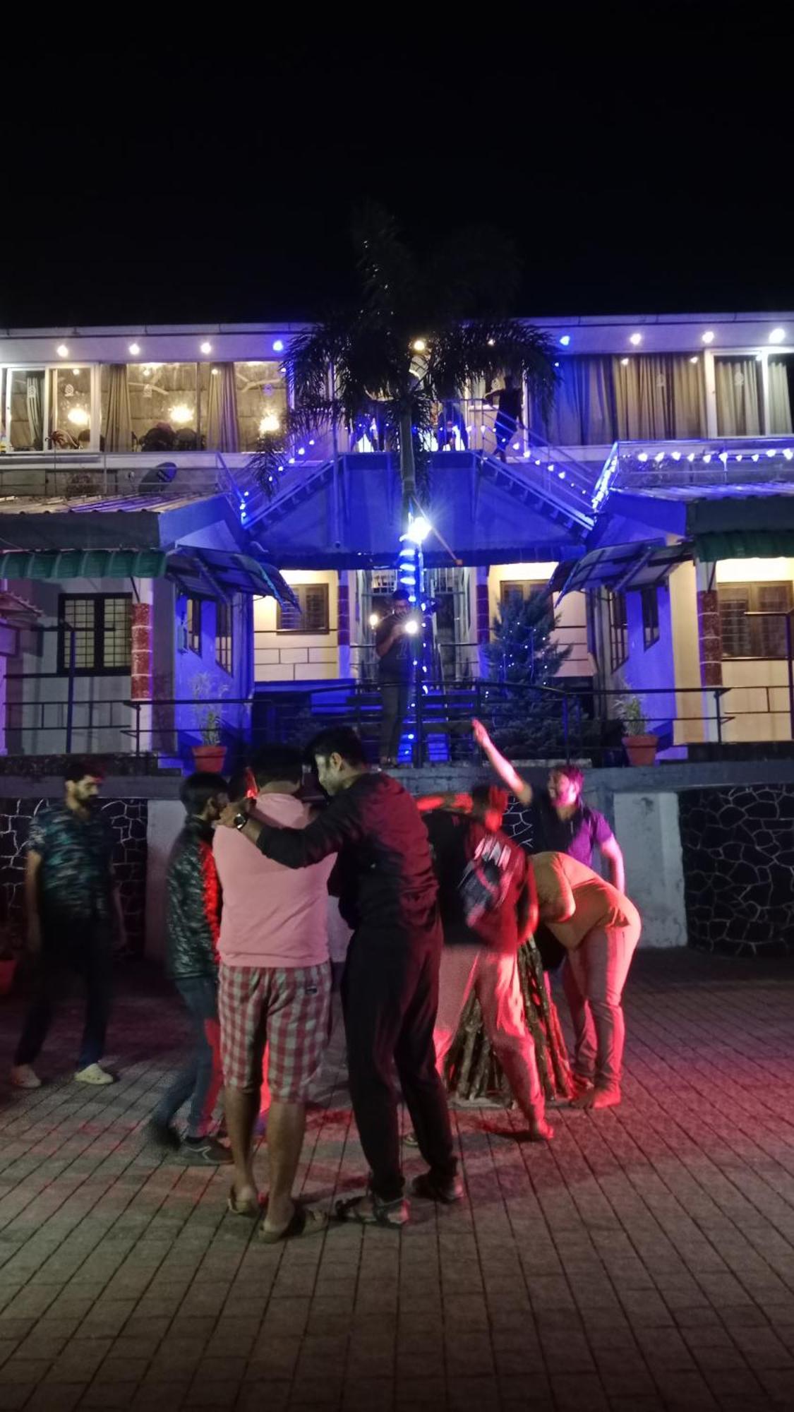Vagamon Lake Palace Ostello Esterno foto