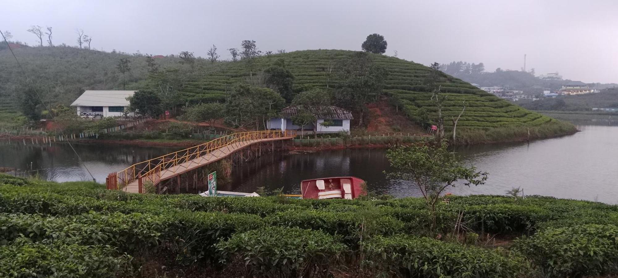 Vagamon Lake Palace Ostello Esterno foto